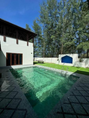 Charis Tanjong Jara, Beach & Pool Villa Sapphire